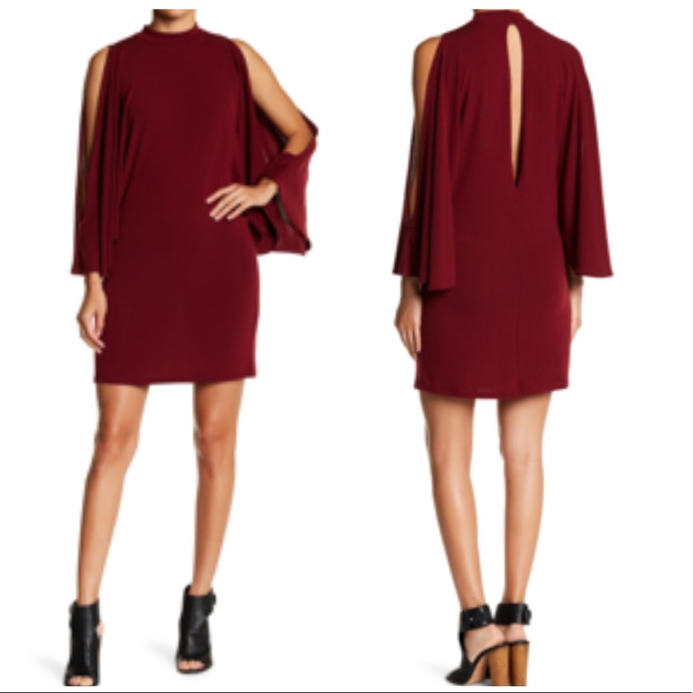 NWOT Go Couture Flutter Sleeve Dress